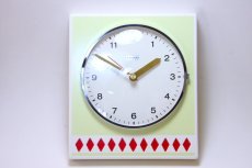 画像1: ビンテージ陶製壁掛け時計／Westerstrand／スウェーデン／ライムカラー＆レッドダイヤ (1)