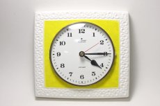 画像1: ビンテージ陶製壁掛け時計／Junghans製／ユンハンス／ドイツ／イエロー＆ホワイト (1)