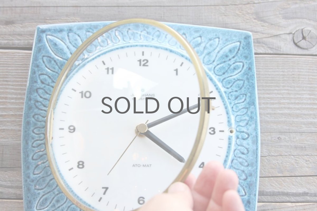 画像2: ヴィンテージ インテリア雑貨/ 陶製 壁掛け時計 Junghsns製 ユンハンス  ドイツ (2)