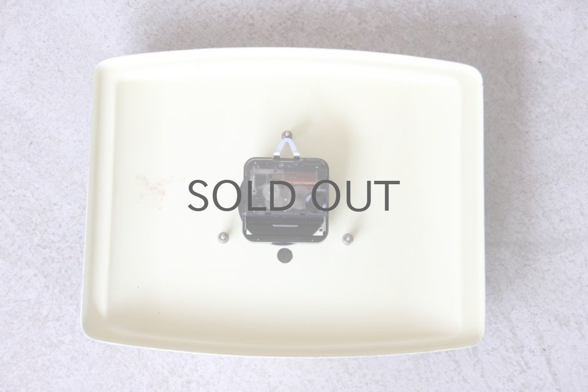 裏に錆がみられます