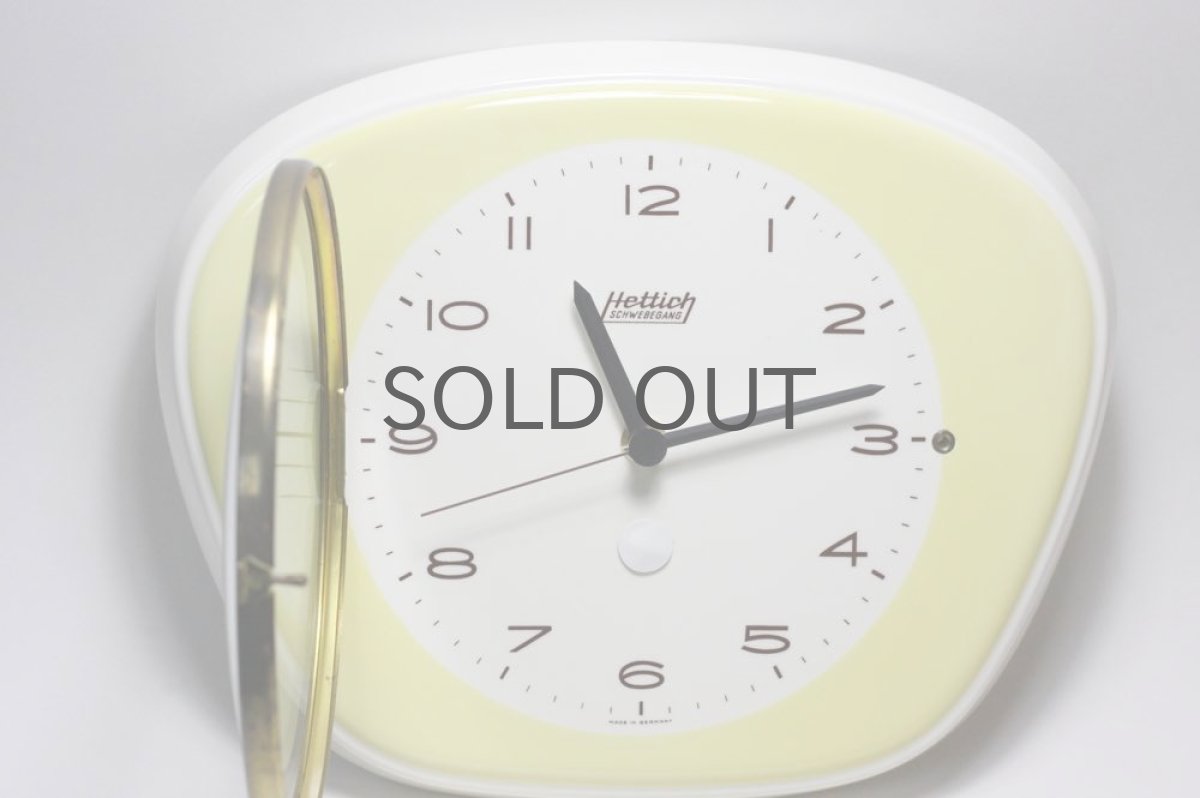 画像2: ヴィンテージ陶製　壁掛け時計Hettich ドイツ製　新品クロックムーブメント使用 (2)