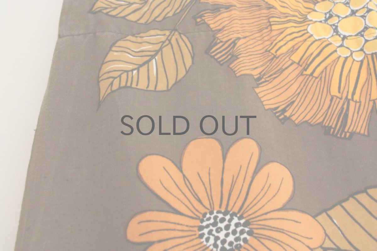 画像3: 北欧ヴィンテージファブリック  スウェーデン オレンジ&ブラウン 花柄 (3)