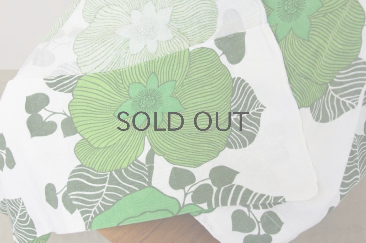 画像4: 北欧ヴィンテージファブリック グリーン大花柄×白ベース  (4)