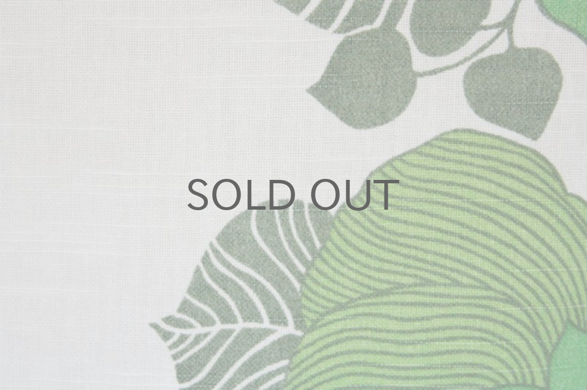 画像5: 北欧ヴィンテージファブリック グリーン大花柄×白ベース  (5)