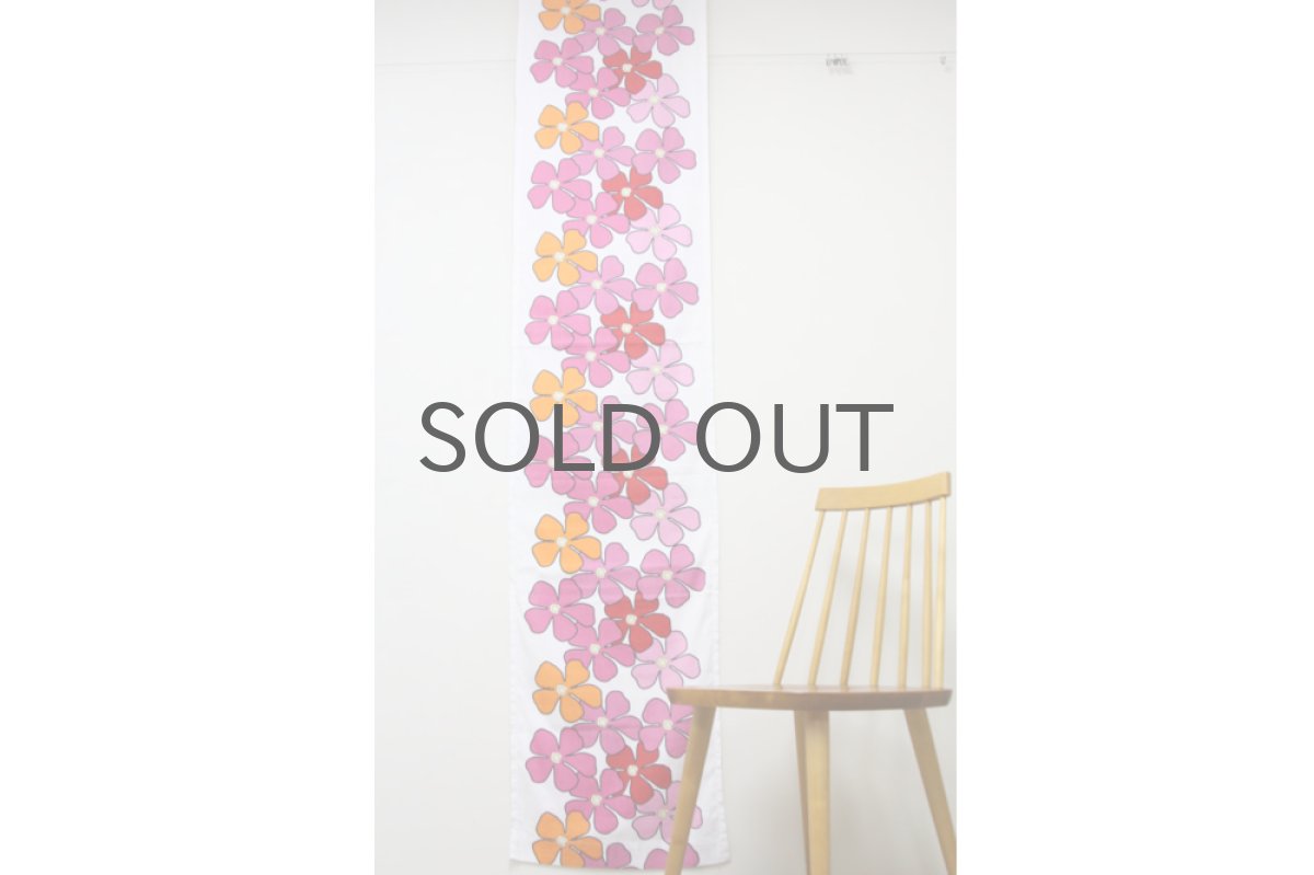 画像2: 北欧ヴィンテージファブリック ピンク×レッド (2)