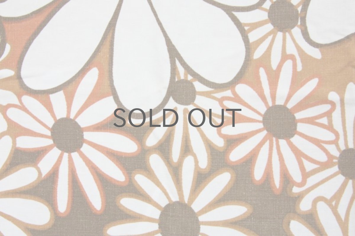 画像3: 北欧ヴィンテージファブリック　ブラウン×ホワイト花 (3)