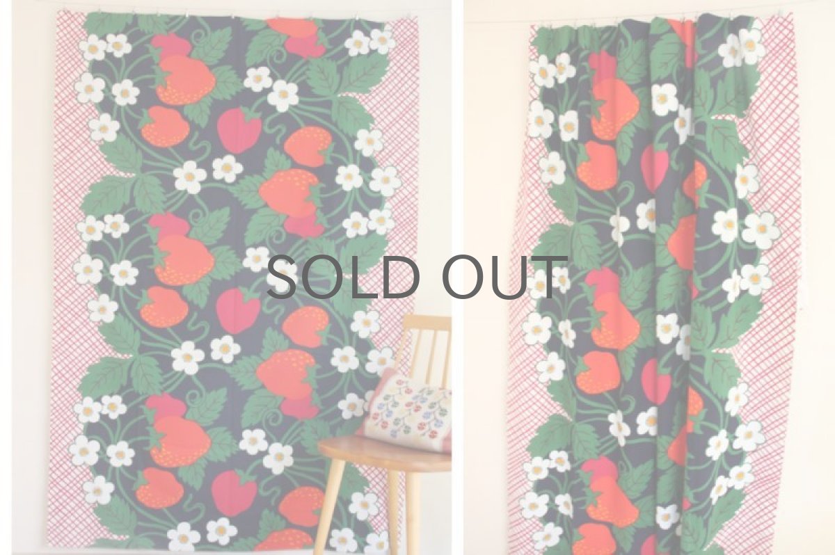 画像2: スウェーデン製/ヴィンテージテキスタイル BORAS ボロス社製ストロベリー (2)