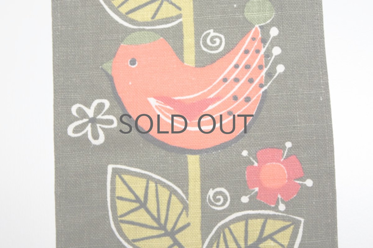 画像2: 北欧雑貨/スウェーデン製/ヴィンテージクロス ミニタペストリー 小鳥 (2)