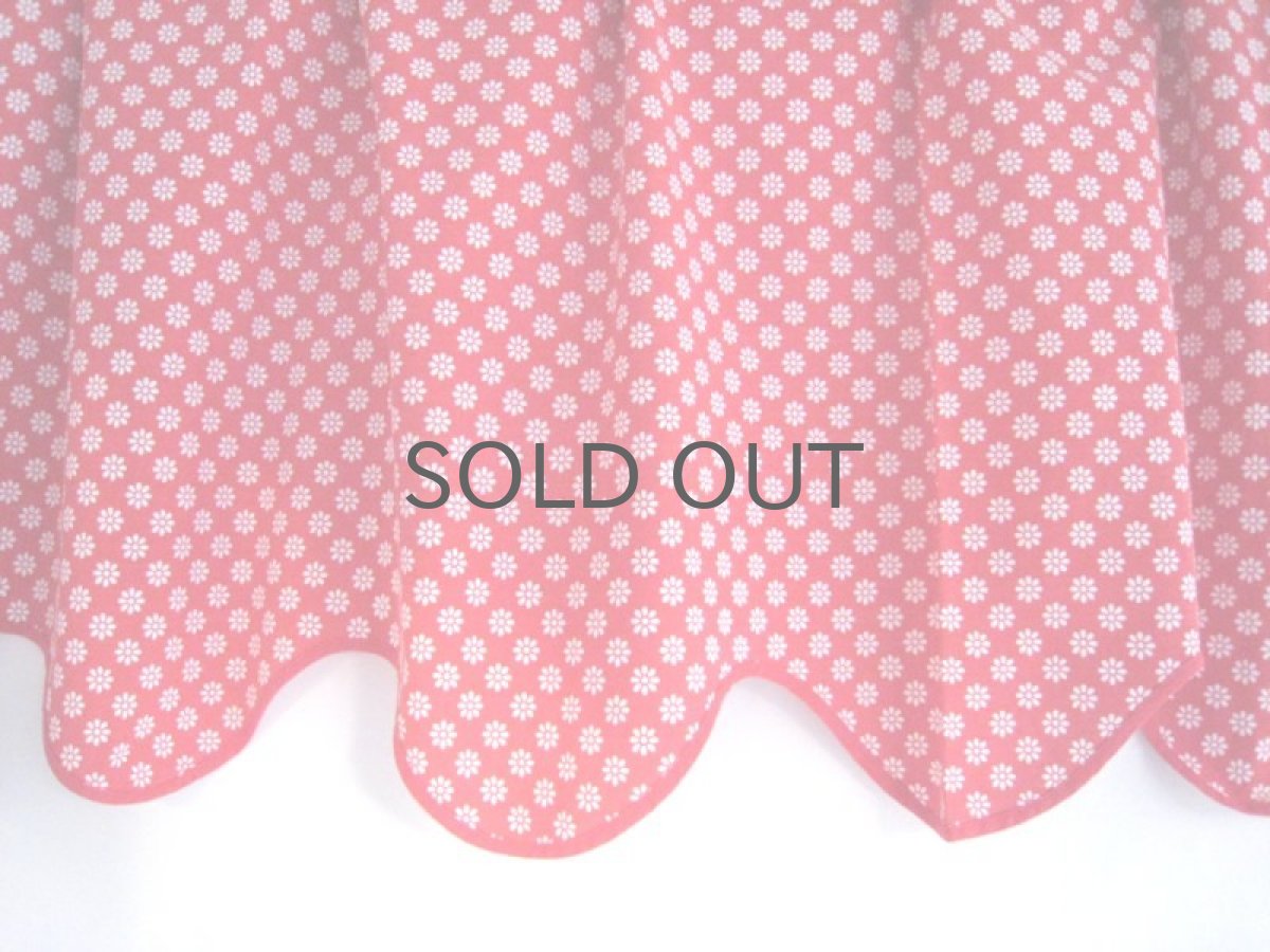 画像3: 北欧雑貨/スウェーデン製/ヴィンテージカフェカーテン レッド&ホワイト小花 (3)