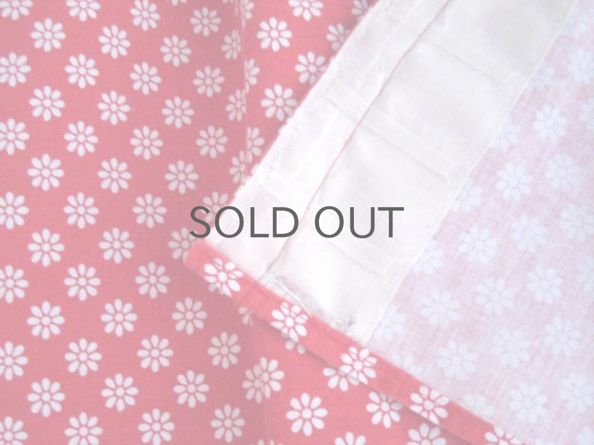 画像5: 北欧雑貨/スウェーデン製/ヴィンテージカフェカーテン レッド&ホワイト小花 (5)