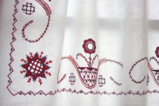 画像2: 北欧雑貨/スウェーデン製/ヴィンテージカフェカーテン　刺繍 (2)