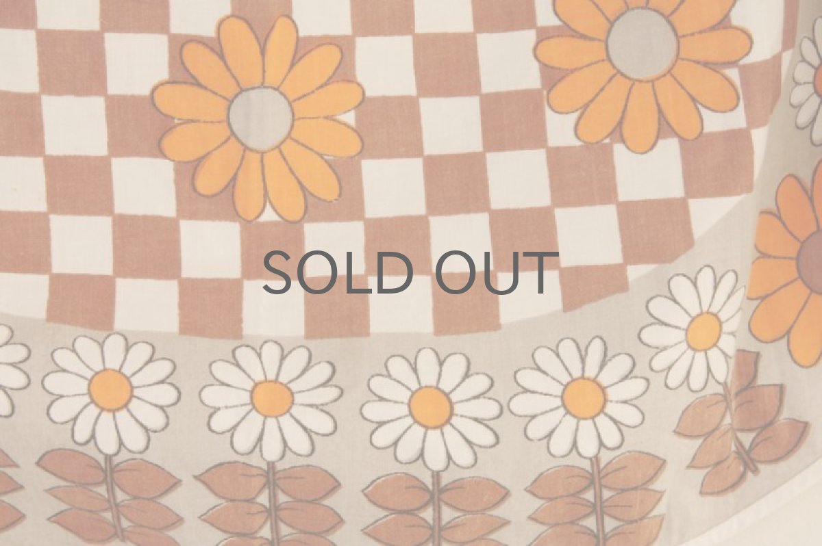 画像3: 北欧ヴィンテージエプロン ブラウンフラワー No.1 (3)