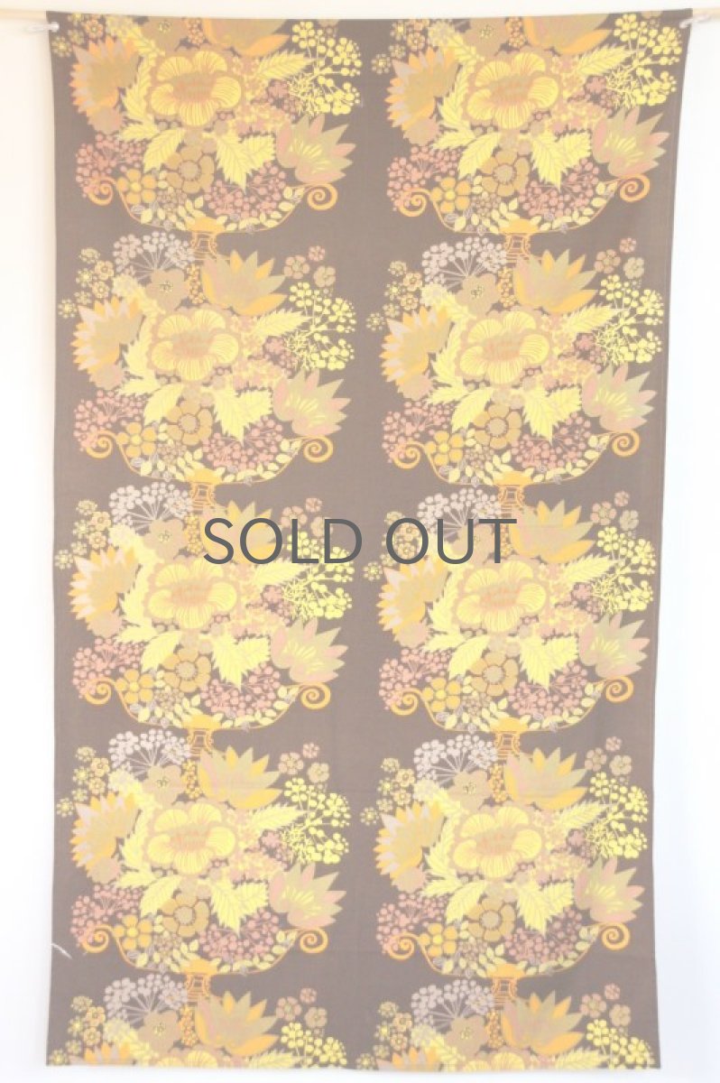 画像2: 北欧ビンテージファブリック/スウェーデン/ヴィンテージファブリック/BORAS /ボロス/ボラス社製/Pompeja/Märta Lena Bjerhagen/イエロー/No.2/200cm (2)