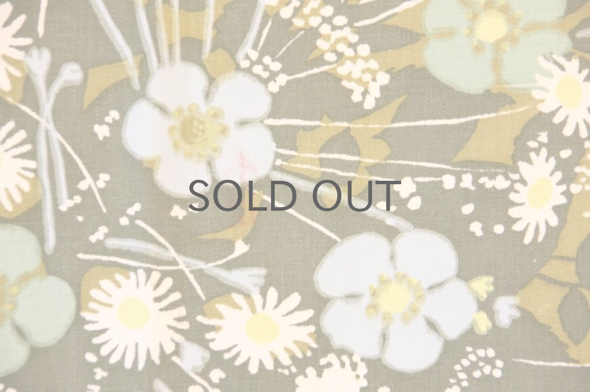 シミがあります。