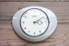 画像1: ヴィンテージ陶製　壁掛け時計Hettich ドイツ製　ライトグレー　新品クロックムーブメント使用 (1)