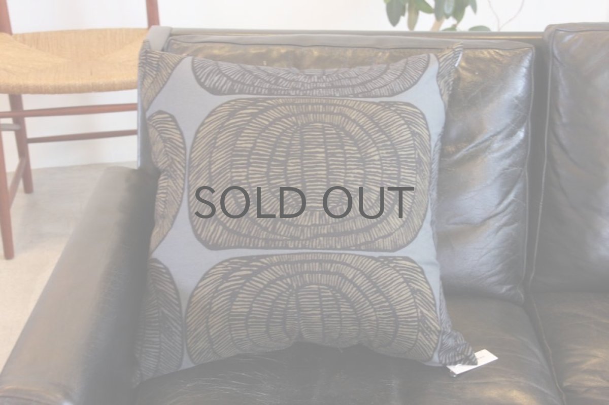 画像4: marimekko/マリメッコ/Mehiläispesä/新品/クッションカヴァー/洗える中綿クッション付き/50cm (4)