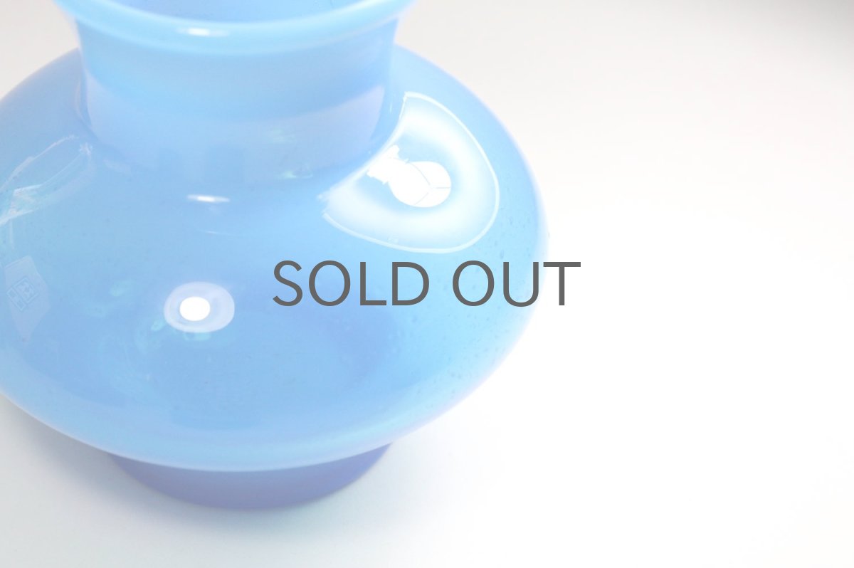 画像3: Erik Hoglund/エリックホグラン/フラワーベース/ミルキーブルー/Mサイズ (3)