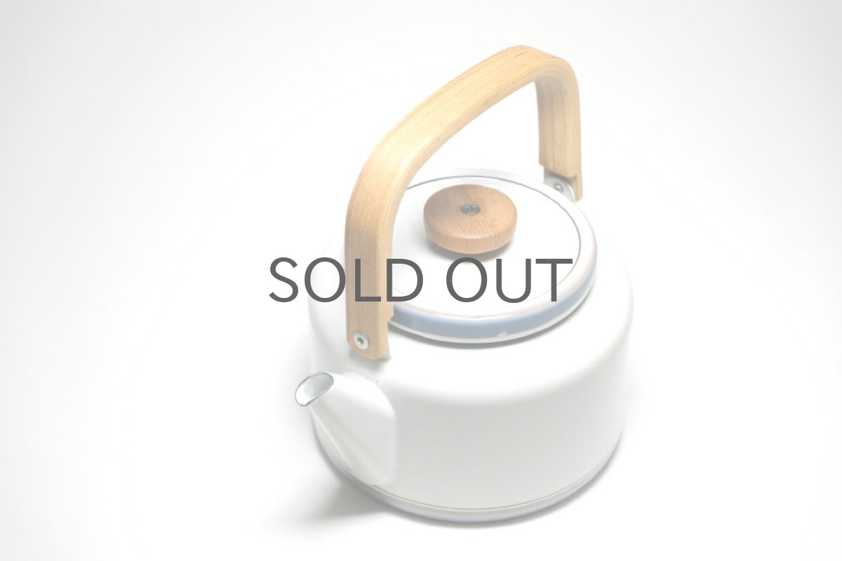 画像5: 北欧ビンテージ/Finel/フィネル/ケトル/Uhtua/ウッドハンドル/ホワイト&ライトブルーライン (5)