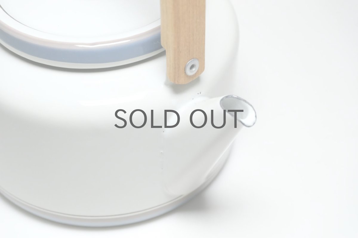 画像7: 北欧ビンテージ/Finel/フィネル/ケトル/Uhtua/ウッドハンドル/ホワイト&ライトブルーライン (7)