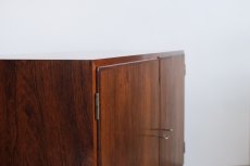 画像16: 北欧ビンテージ家具/デンマーク/ロースウッド/キャビネット/Hundevad & Co.社製 (16)