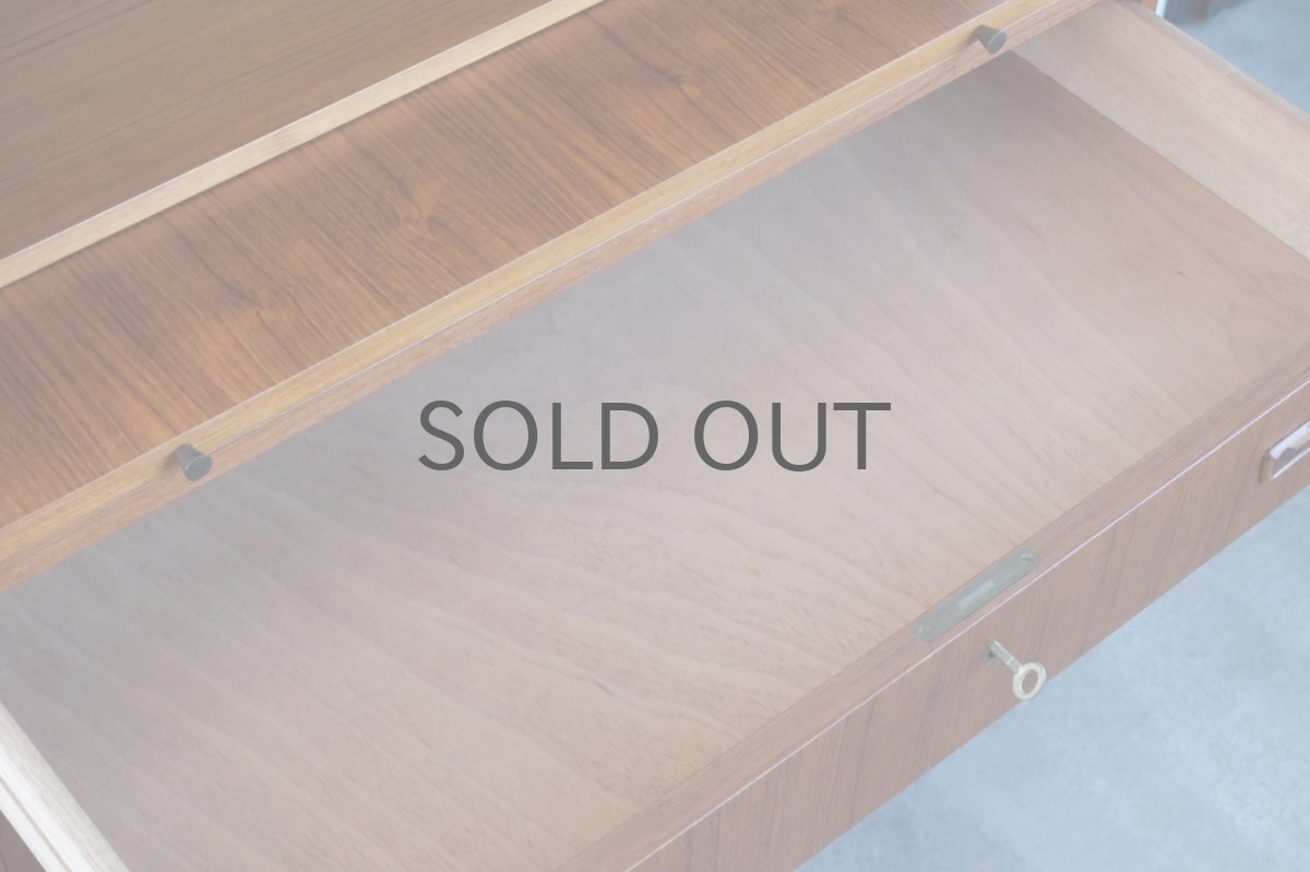 画像16: 北欧ビンテージ家具/デンマーク製/ライティングビューロー/3段引き出し/No.3 (16)