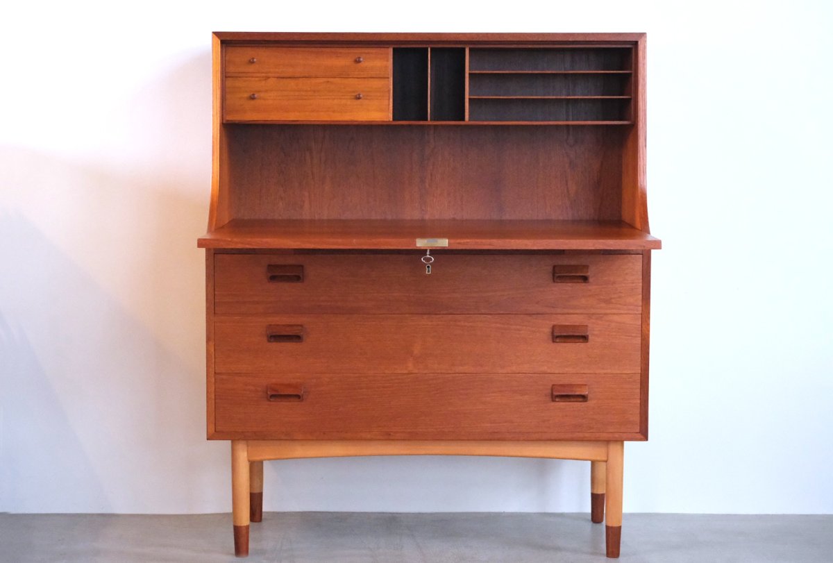 画像1: 北欧ビンテージ家具/デンマーク/Borge Mogensen /ボーエ モーエンセン/ライティングビューロー　 (1)