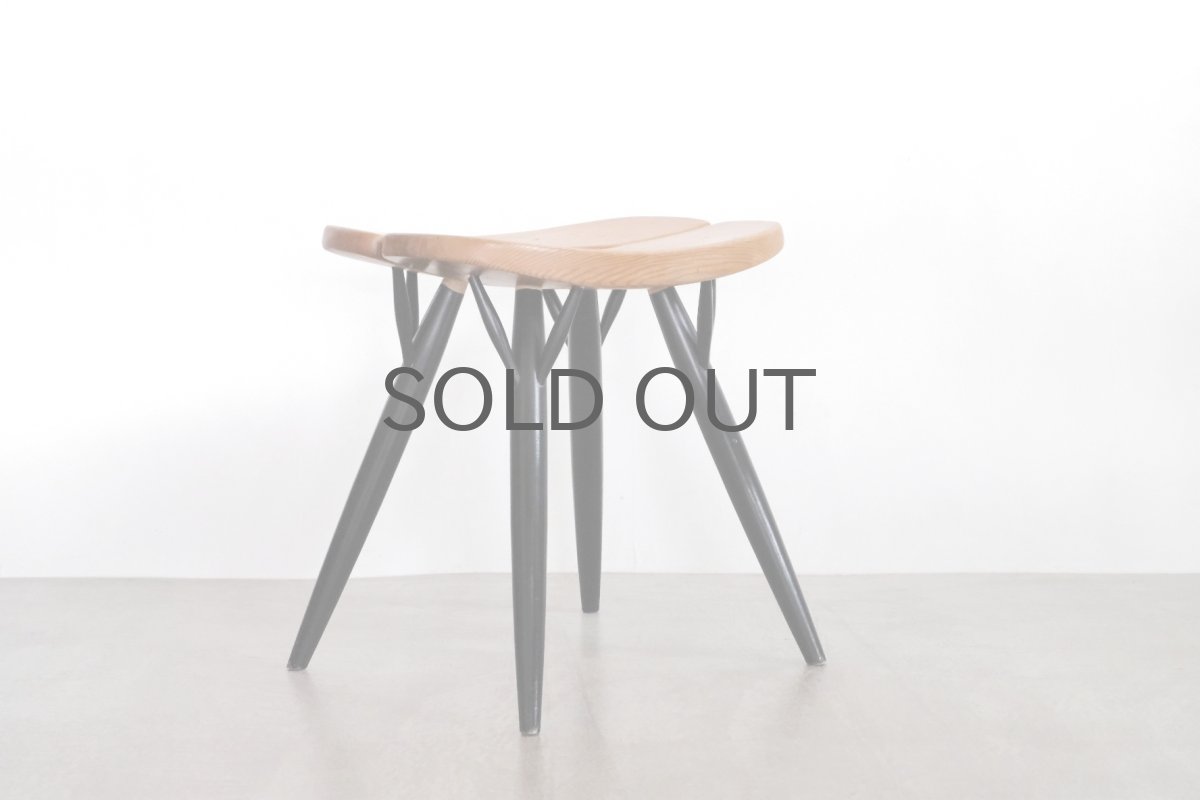 画像1: 北欧ビンテージ家具/フィンランド製/ Ilmari Tapiovaara/イルマリ・タピオヴァーラ/pirkka stool/ピルッカスツール/ハニー&ブラック/送料無料 (1)
