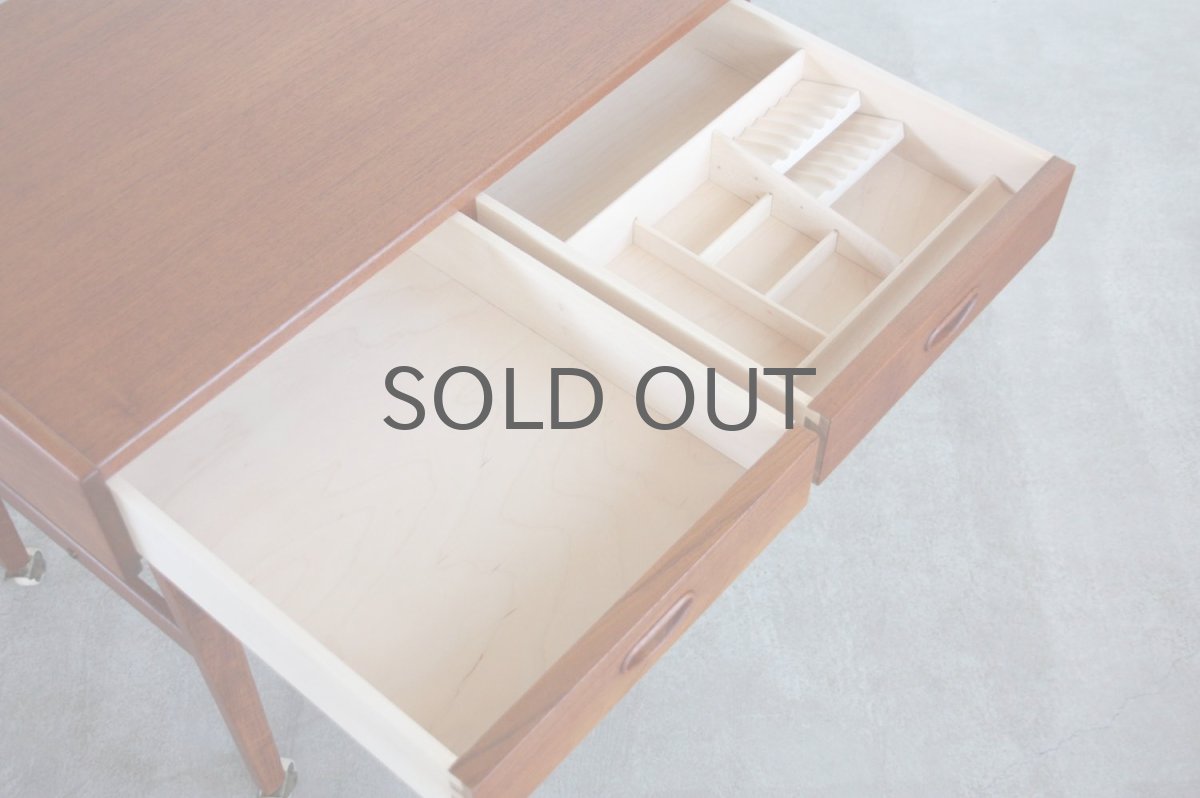 画像6: ビンテージ北欧家具/デンマーク/ソーイングキャビネット/チーク/キャスター付き (6)