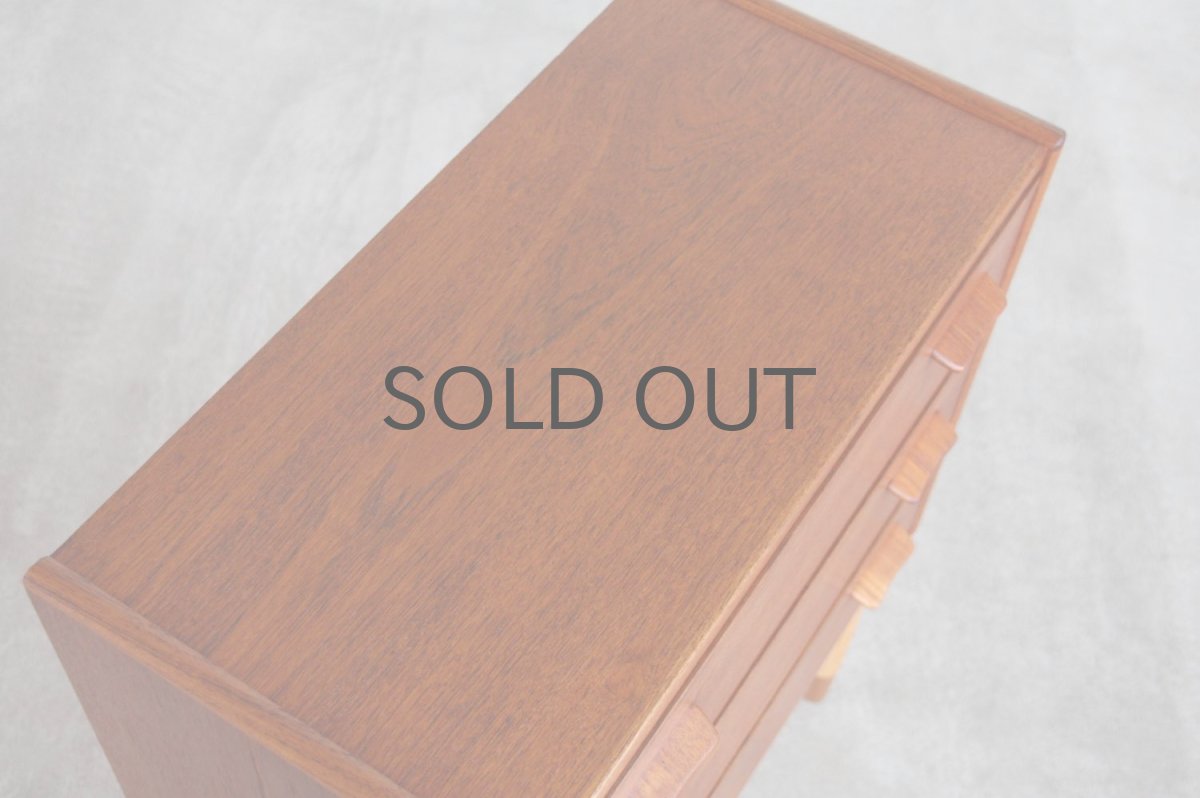 画像6: ビンテージ北欧家具/デンマーク製/Poul Volther/ポール ボルザー/チェスト/3段 (6)