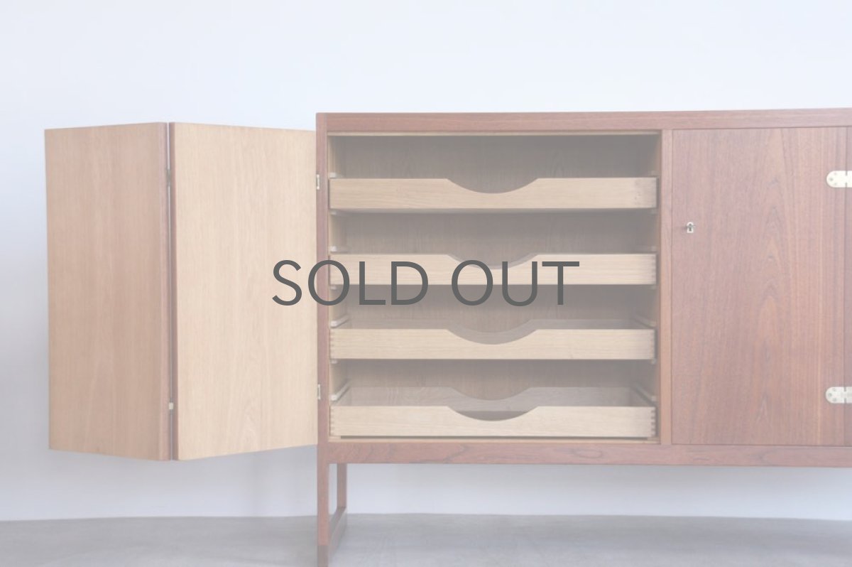 画像4: 北欧ビンテージ家具/ボーエ・モーエンセン/BM57 Cabinet/チークキャビネット/P. Lauritsen & Søn/1957年 (4)