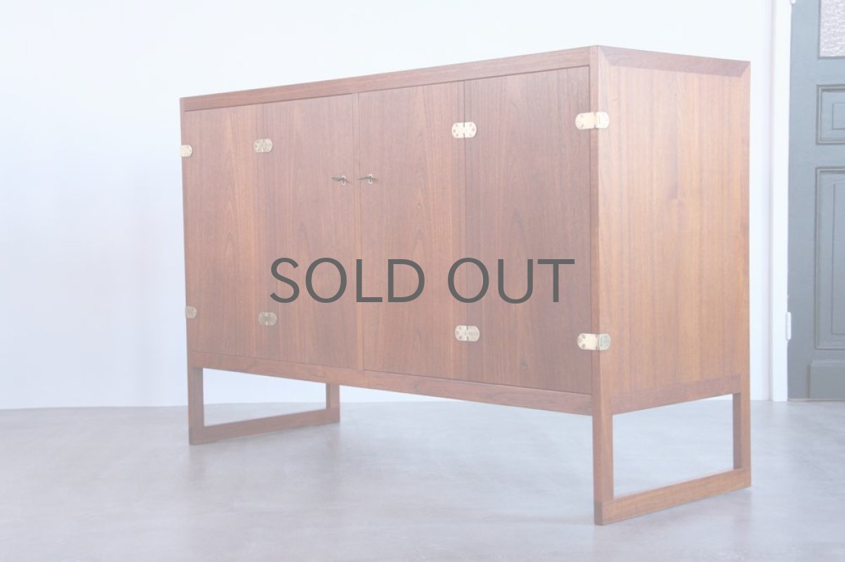 画像3: 北欧ビンテージ家具/ボーエ・モーエンセン/BM57 Cabinet/チークキャビネット/P. Lauritsen & Søn/1957年 (3)