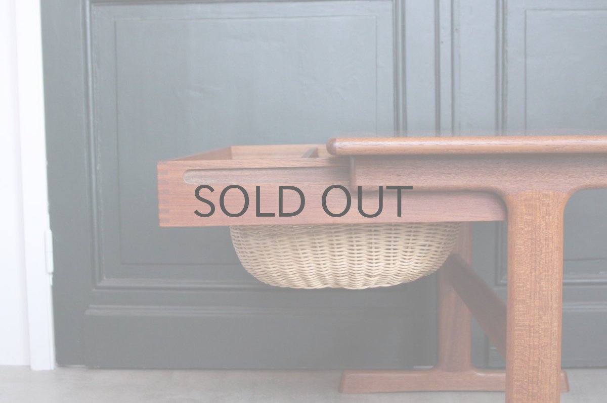 画像6: 北欧ビンテージ家具/Kai Kristiansen/カイクリスチャンセン/Vildbjerg Møbelfabrik社製/ソーイングテーブル (6)