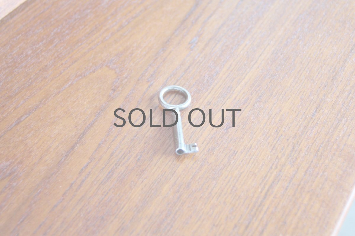 画像14: 北欧ビンテージ家具/デンマーク製/チークライティングビューロー/3段引き出し/鏡付き (14)