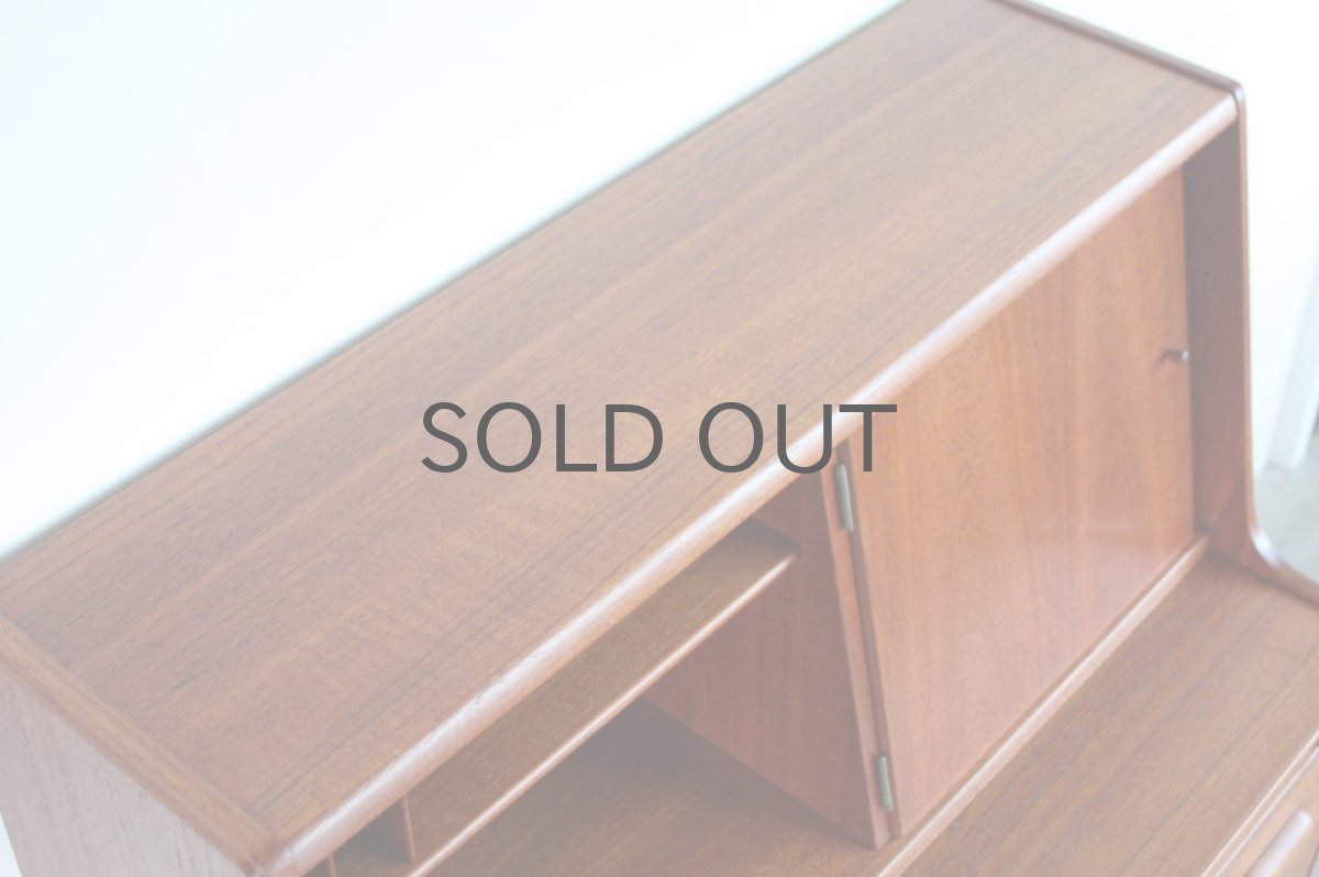 画像8: 北欧ビンテージ家具/デンマーク製/チークライティングビューロー/3段引き出し/鏡付き (8)