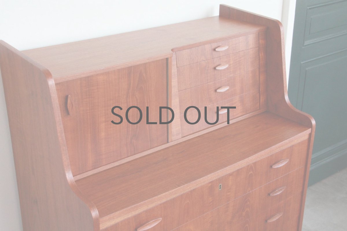 画像3: 北欧ビンテージ家具/デンマーク製/チークライティングビューロー/4段引き出し (3)