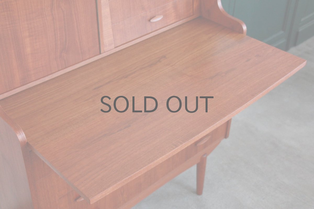 画像4: 北欧ビンテージ家具/デンマーク製/チークライティングビューロー/4段引き出し (4)