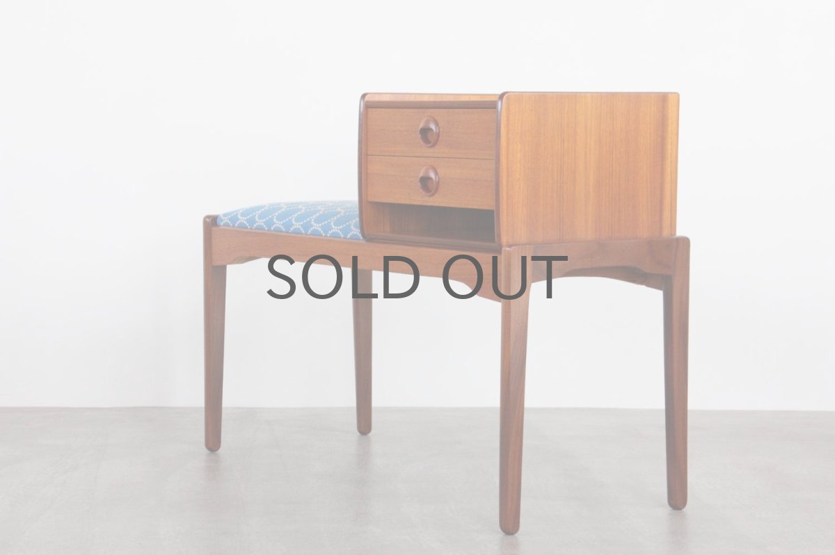 画像6: 北欧ビンテージ家具/デンマーク/テレフォンベンチ/チーク/mina perhonen/ミナ ペルホネン/タンバリンブルー (6)