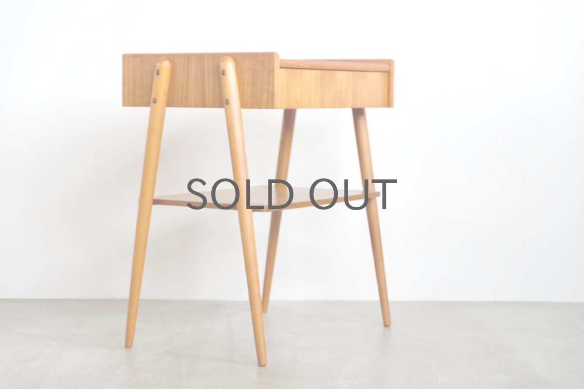 画像3: 北欧ビンテージ家具/スウェーデン/チーク×ビーチ/ベッドサイドテーブル (3)