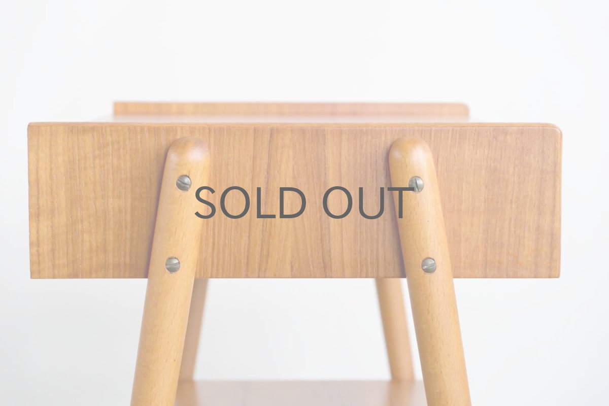 画像4: 北欧ビンテージ家具/スウェーデン/チーク×ビーチ/ベッドサイドテーブル (4)