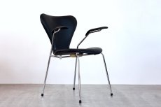 画像3: 北欧ビンテージ家具/Fritz Hansen/フリッツ・ハンセン/セブンチェア/アルネ・ヤコブセン/アーム付き/革張り/ブラック　 (3)