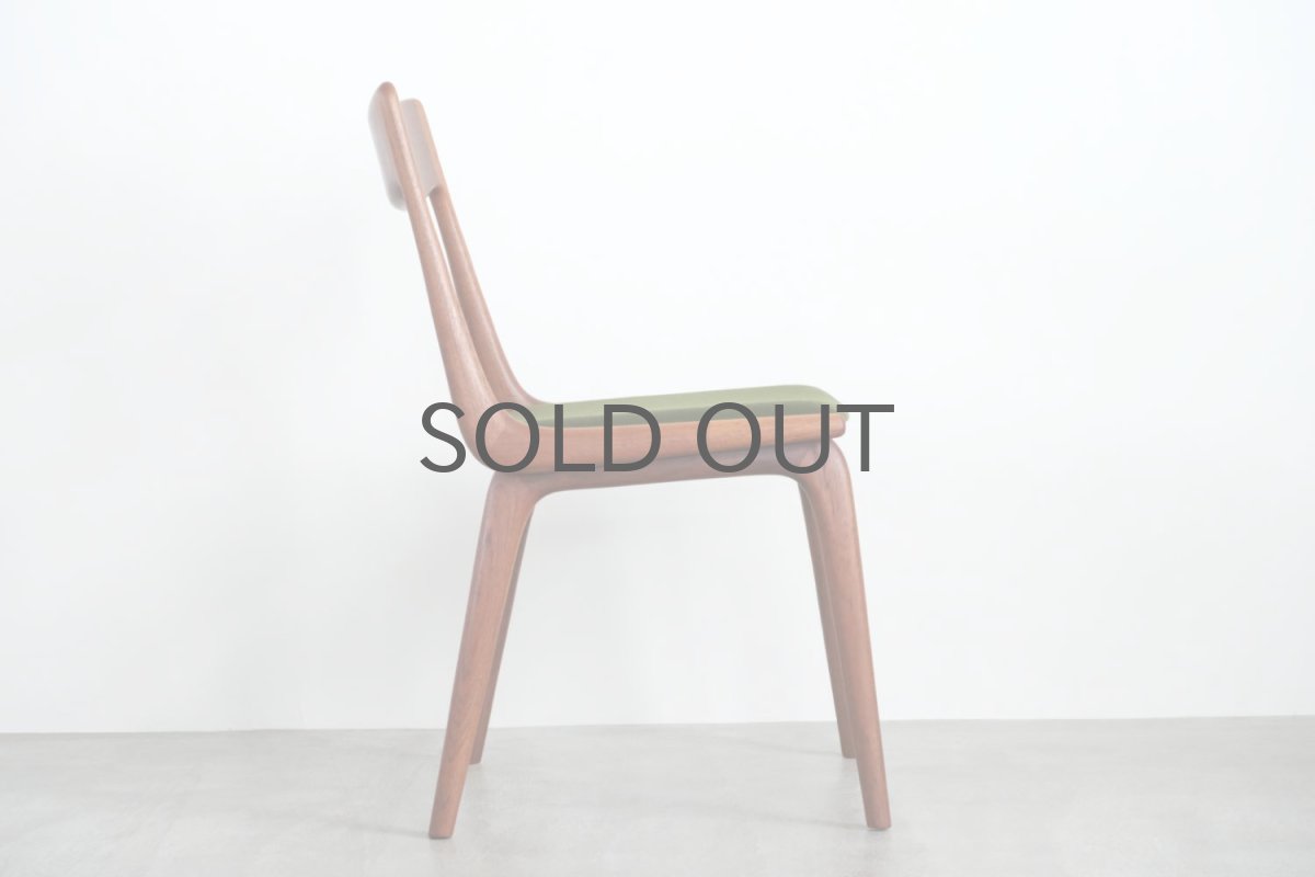 画像2: 北欧ビンテージ家具/デンマーク製/Alfred Christiansen/Boomerang Chair/ブーメランチェア/チーク/ダイニングチェア (2)
