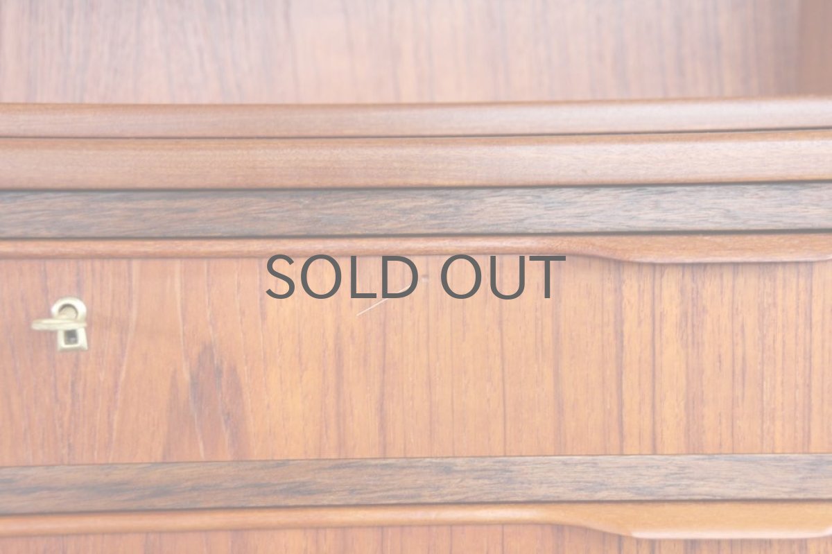 画像8: ビンテージ北欧家具/デンマーク製／チークライティングビューロー／3段引き出し/鏡付き (8)