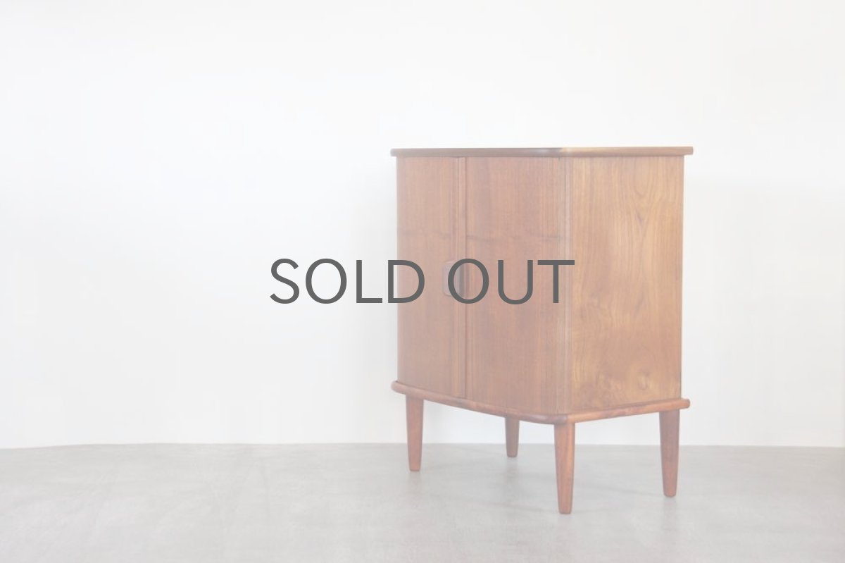 画像3: ビンテージ北欧家具／デンマーク製／ジャバラキャビネット／チーク (3)