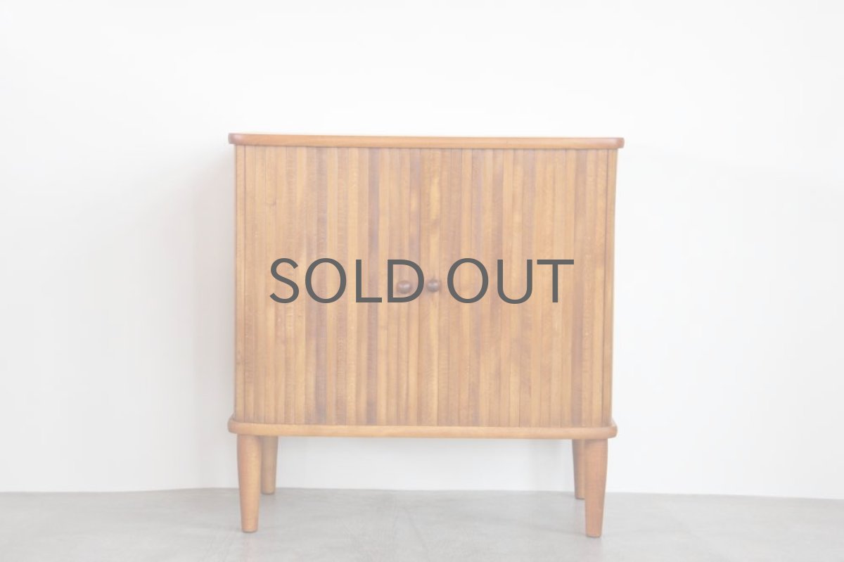 画像2: ビンテージ北欧家具/デンマーク製/ジャバラ扉/キャビネット (2)