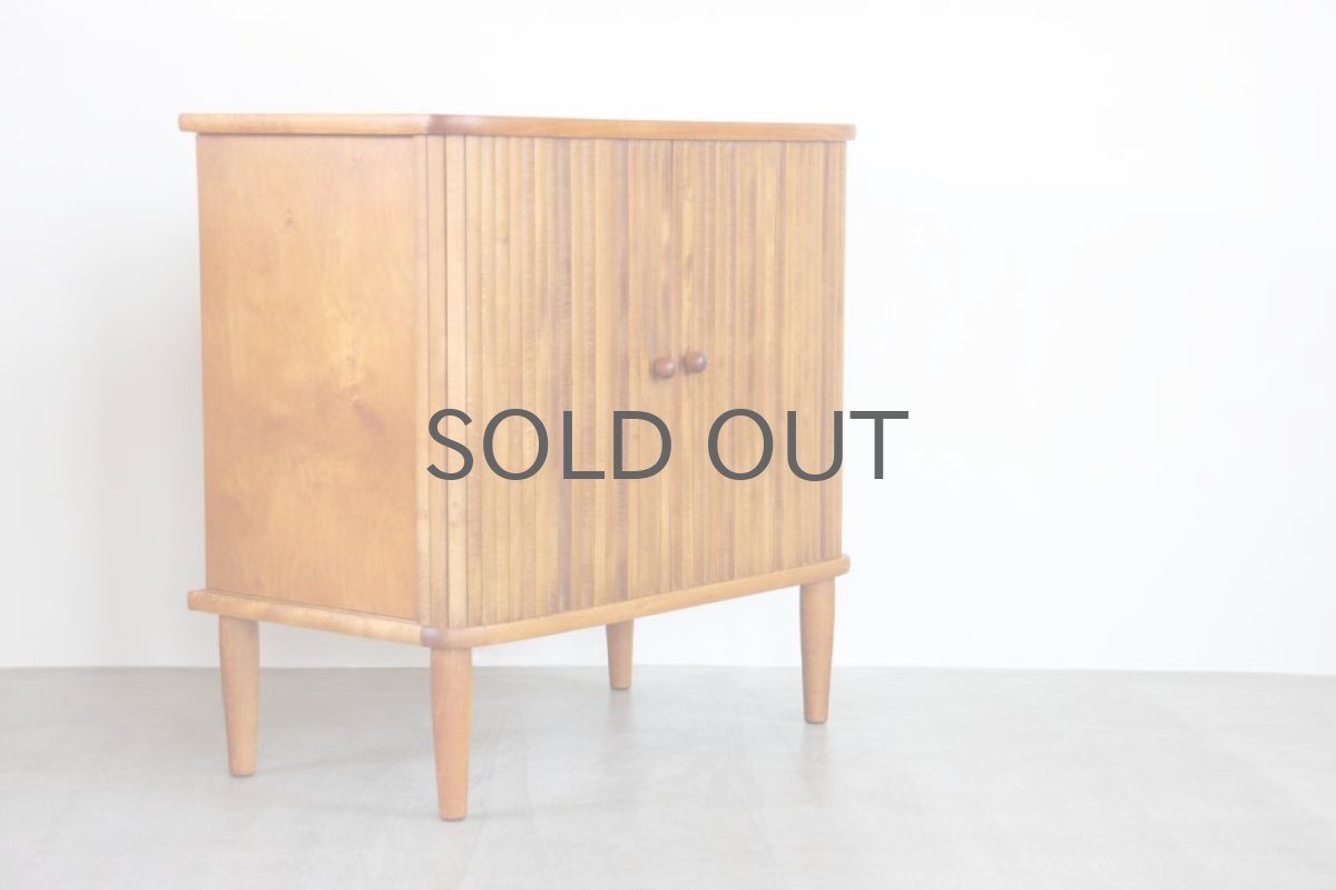 画像5: ビンテージ北欧家具/デンマーク製/ジャバラ扉/キャビネット (5)