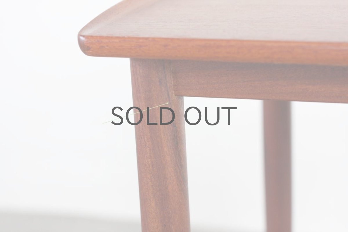 画像9: ビンテージ北欧家具/デンマーク/チーク/ネストテーブル  (9)