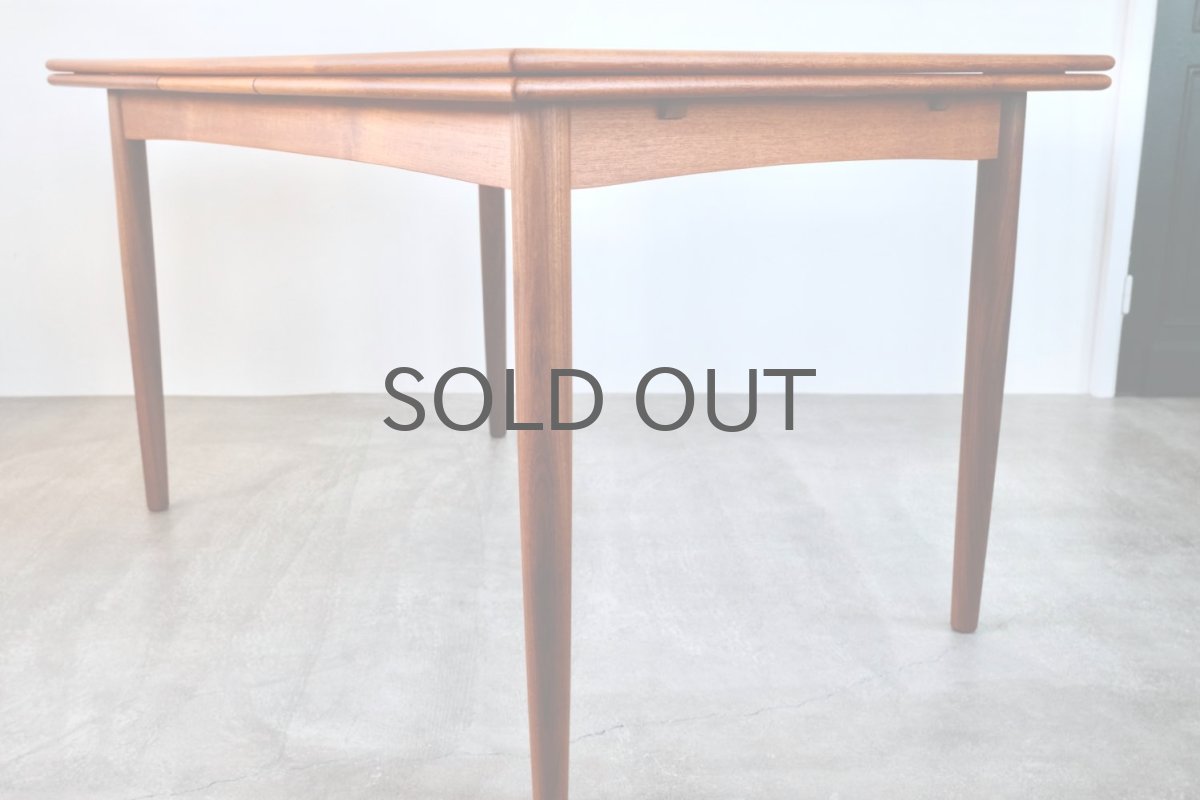 画像4: 北欧ビンテージ家具/デンマーク製 /ダイニングテーブル/チーク/W130m (4)