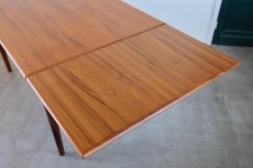 画像7: 北欧ビンテージ家具/デンマーク製 /ダイニングテーブル/チーク/W130m (7)