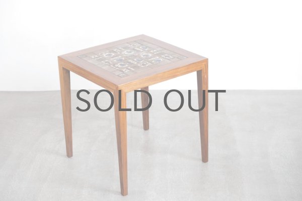 ロイヤルコペンハーゲン　サイドテーブル　インテリア　リビング　ダイニング ロイヤルコペンハーゲン サイドテーブル インテリア リビング