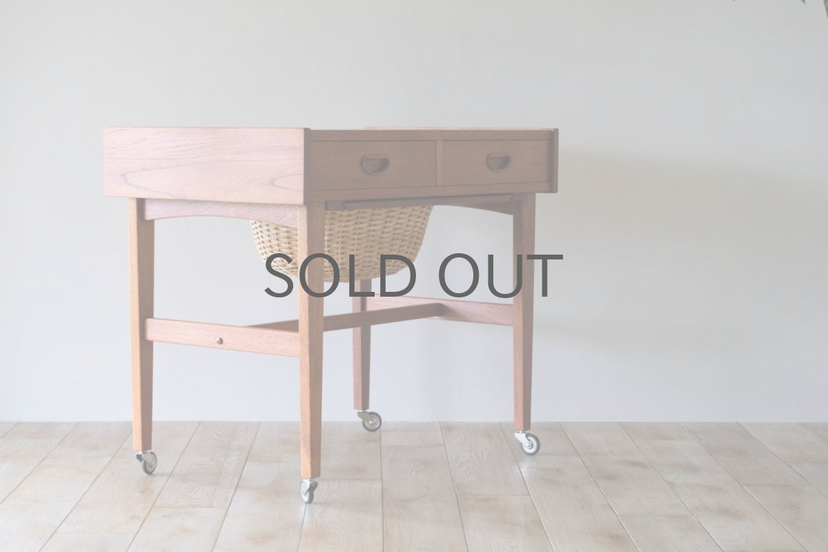 画像6: 北欧ビンテージ家具/デンマーク/ソーイングキャビネット/ソーイングテーブル/チーク/キャスター付き (6)
